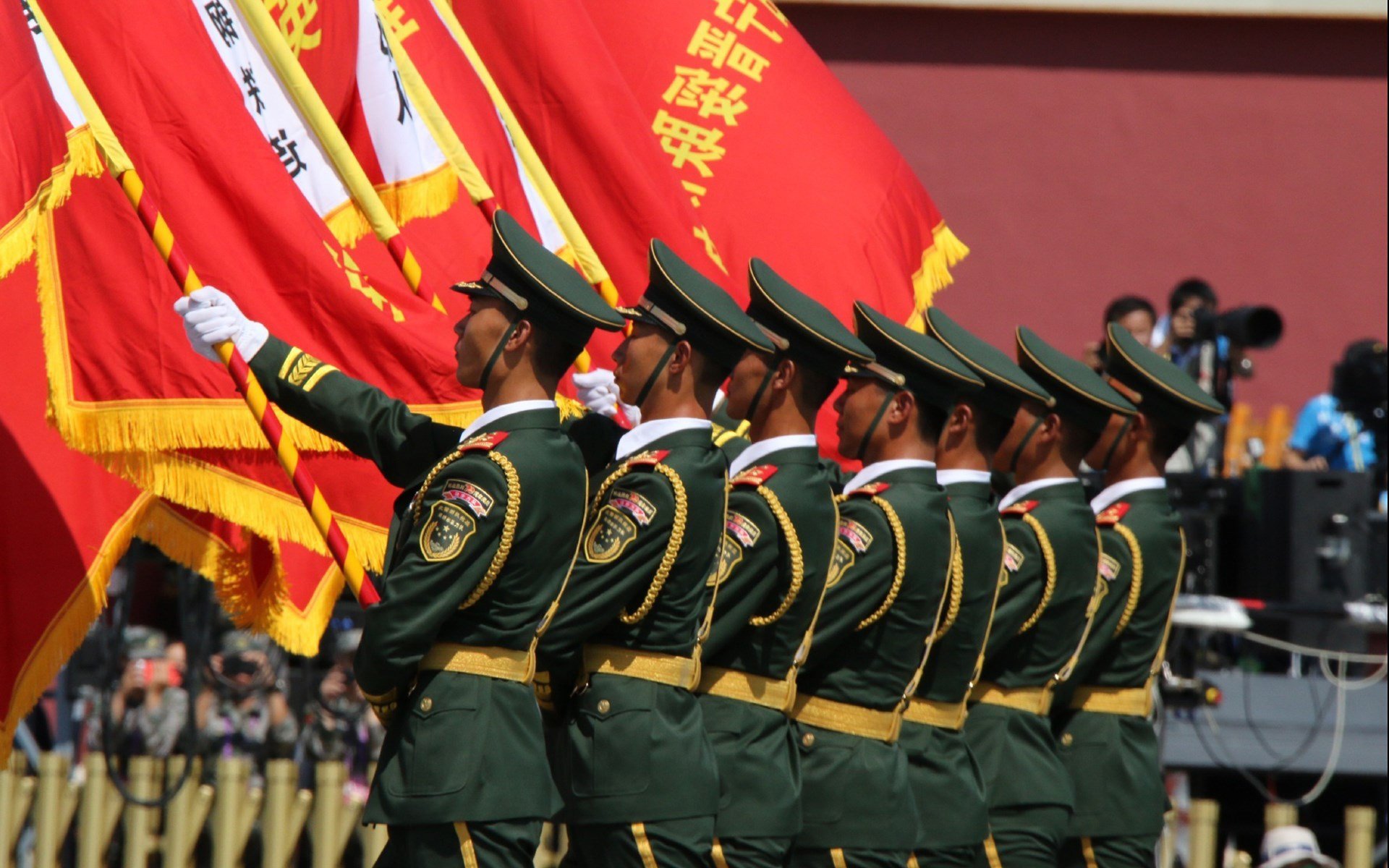 决赛战术分析:切尔西进攻更具威胁,切尔西决赛首发