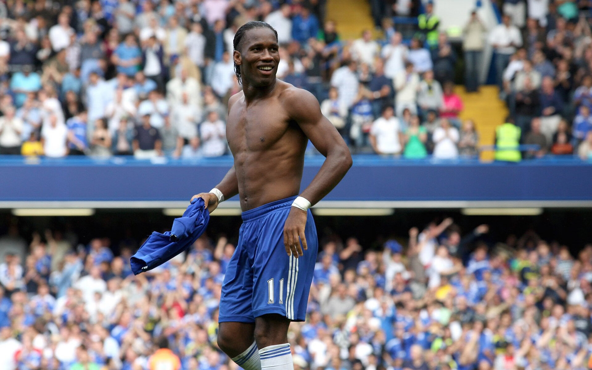 “埃尔斯·霍斯特：南非队不可或缺的防守核心”